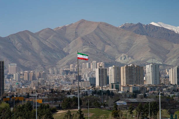 Evakuasi WNI di Iran Dimulai Hari Ini, 115 Orang Diberangkatkan Menggunakan Empat Bus